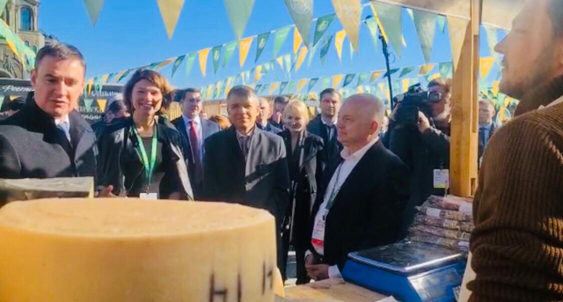 Министр сельского хозяйства Российской Федерации Дмитрий Патрушев оценил курский авторский сыр
