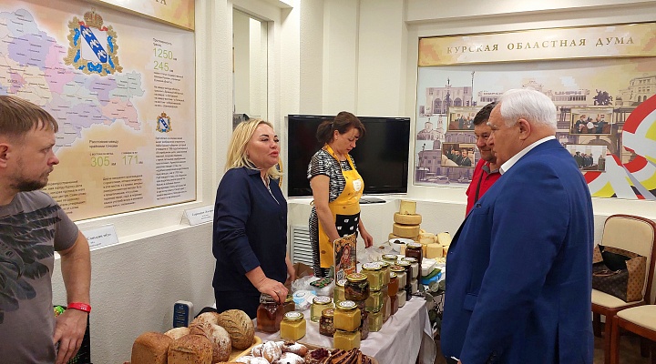 Курские фермеры приняли участие в выставке-ярмарке